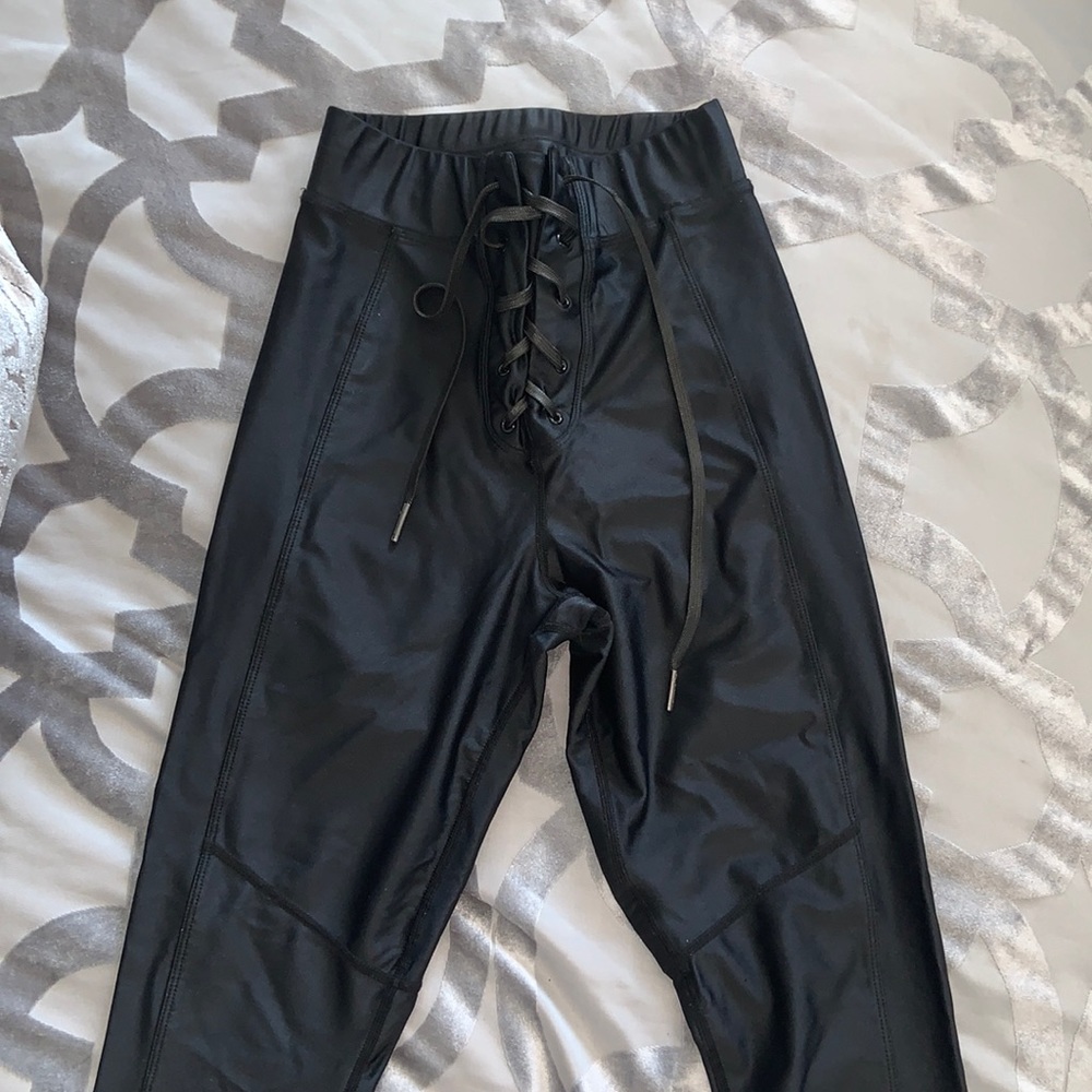 Good American lace up leggings
